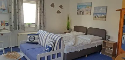 Villa Monika, Whg 10 - Kleiner Leuchtturm in Sassnitz, Deutschland