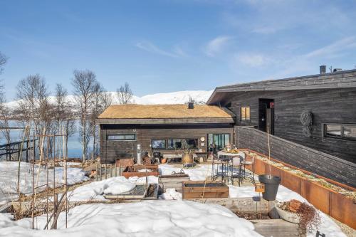 Northstay - Hakøya Lodge in Kvaloysletta