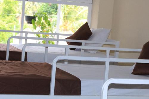 1 bunk bed