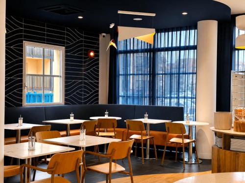 Фойє, Ibis Styles Deauville Villers Hotel in Віллєр-сюр-Мер