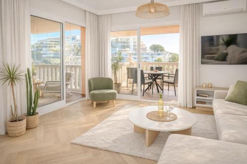 Veranda Suite with Sea View, Luxury Apartment in Higuerón (Veranda Suite with Sea View, Luxury Apartment in Higueron) in La Capellania