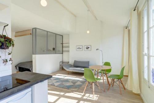 Loft cosy & balcon ensoleillé au cœur de Marseille