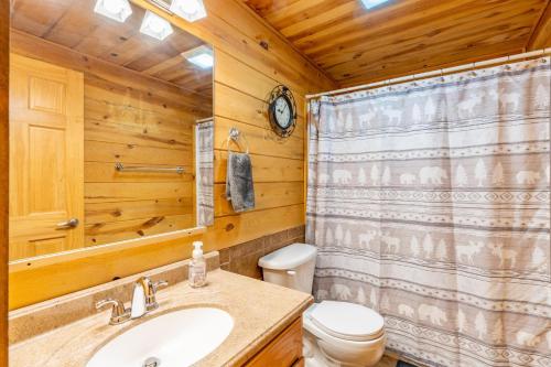 Newton Creek Cabin - image 12