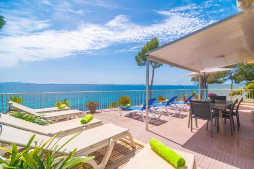 FAR D’ALCANADA - Beautiful seafront house in Alcanada with free Wi-Fi