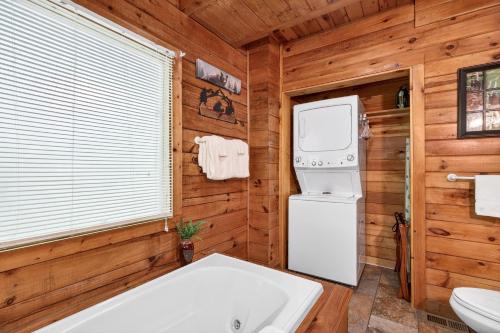 26 Bearfoot Landing Cabin - image 36