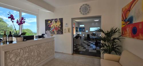 Előcsarnok, Hotel Calysea Tropea - Breakfast & Brunch Until 13-00 Included - Free Private Parking in Tropea