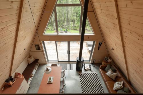 Canadian Classic - Spa - Sauna - Fire - Forest in Sainte Lucie des Laurentides (QC)