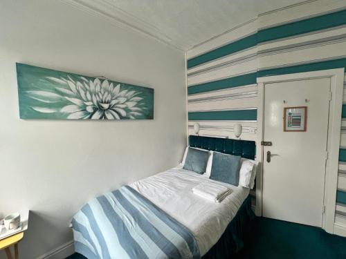 1 double bed