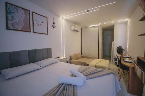 Estúdio moderno c/ piscina no rooftop no centro – khách sạn tại Khac