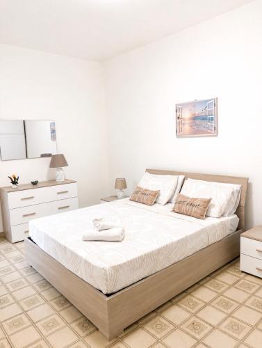 MCG Apartment 169