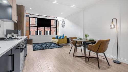 Facilities, Luxury Apartment Jewellery Quarter Birmingham Apartment 4 in Castle Bromwich