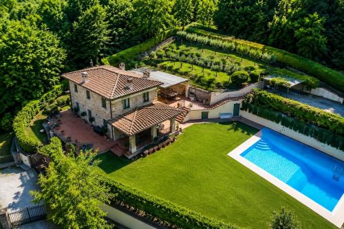 -Casale Eden Versilia Swimming Pool and Garden-