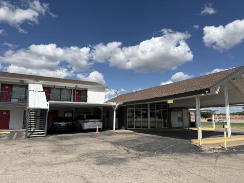 Thunderbird Motel Hillsboro - image 39
