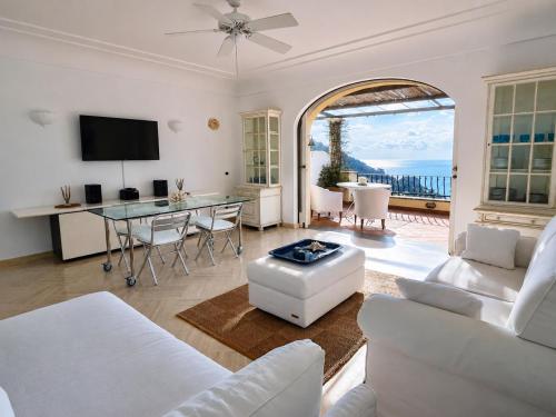Rooftop Belvedere Capri Apartment