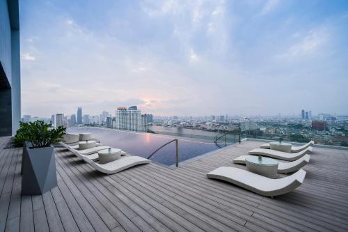 87046979 Avani Plus Riverside Bangkok Hotel