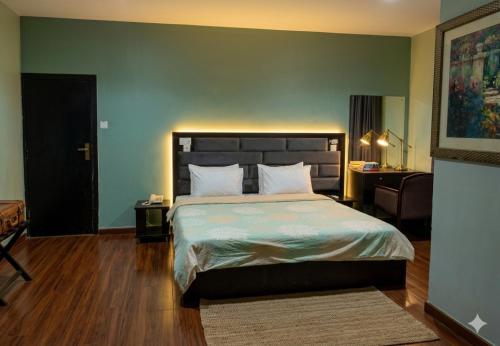 Edo Global Hotel & Suites in Benin City