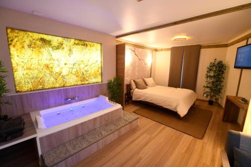 Le Lotus Suite romantique avec SPA privé - Location saisonnière - Conflans-Sainte-Honorine