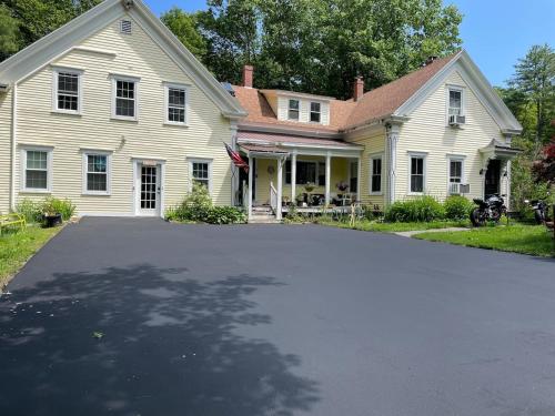 Retreat at Salmon Falls River Access Game Room in Saco