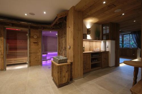 Postgasthof, Hotel Rote-Wand 2