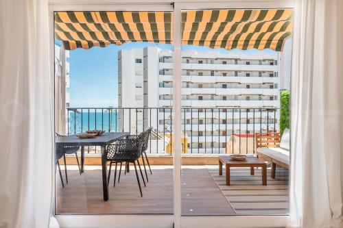 Balcony/terrace, Top floor sea view apartment Fuengirola REMS in Palma-Palmilla