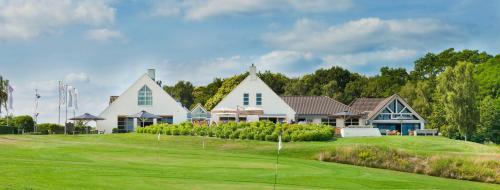 Golf course [on-site], Vakantiehuisjes Op De Horst in Groesbeek