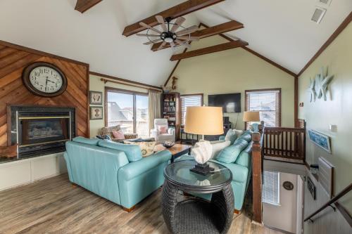 Where Dreams Take Flight - KH MP 2.5, Ocean View, Beach 160 Yds, Pool, Hot Tub, Flex Stays in Kitty Hawk (NC)