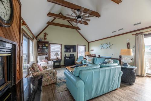 Where Dreams Take Flight - KH MP 2.5, Ocean View, Beach 160 Yds, Pool, Hot Tub, Flex Stays in Kitty Hawk (NC)