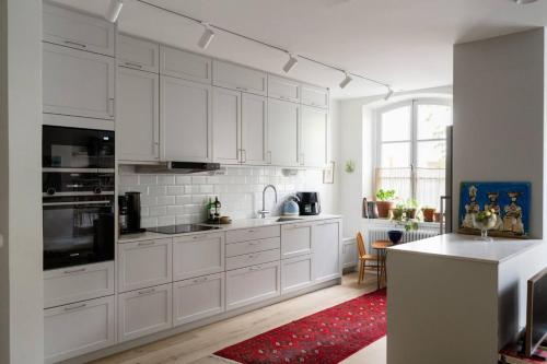 Well-Located Hägersten Apartment Near Metro (Well-Located Hagersten Apartment Near Metro) in 하게르스텐 - 릴제홀멘