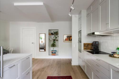 Well-Located Hägersten Apartment Near Metro (Well-Located Hagersten Apartment Near Metro) in 하게르스텐 - 릴제홀멘