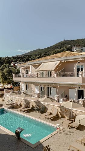 Breeze Hotel - image 3
