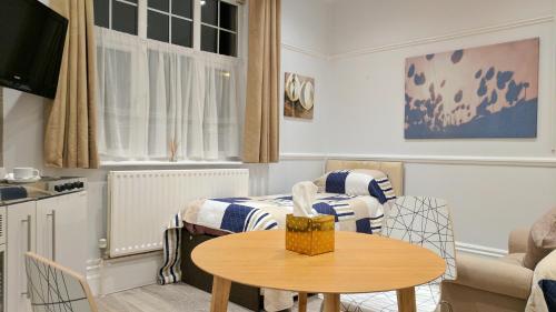 Glendevon House Hotel in Greater London South East