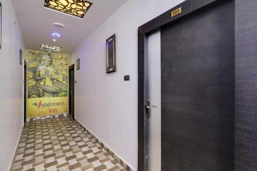 Super Townhouse Hotel Vaishnavi Inn - Behta