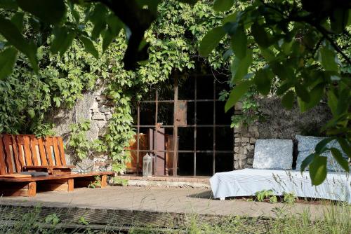 Angel Village Barn House in Szentantalfa