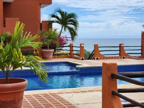 La Caranta Steps from the Sea! Water and WiFi 24 7 – khách sạn tại Pampatar