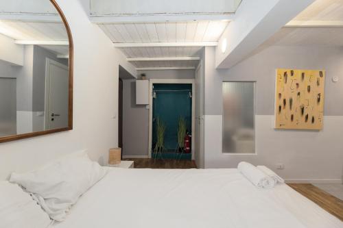 Romano House - image 4