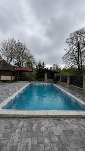 أركان (Arkan) in Mykulychyn