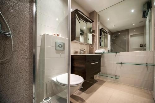 Studio Apartment with Terrace