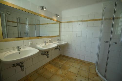 Zuhanyzó, Feriencamp Sibley - Gruppenhaus im Nationalpark Kalkalpen in Laussa