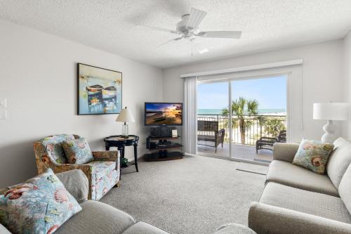 214 Madeira Norte Condo in St Pete Beach, USA