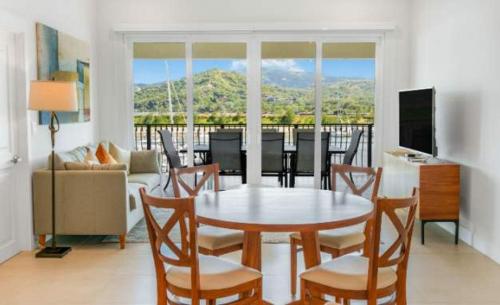 Luxury Marina Suite 2BR in Playa Flamingo