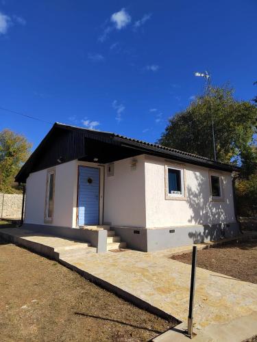 Viesnīcas āriene, Kuća Ljubica (Kuca Ljubica) in Zlarin