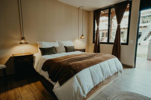 Taura Wellness House - Boutique Stay & Experiences in Antigua Guatemala, Antigua Guatemala (Foto 9)