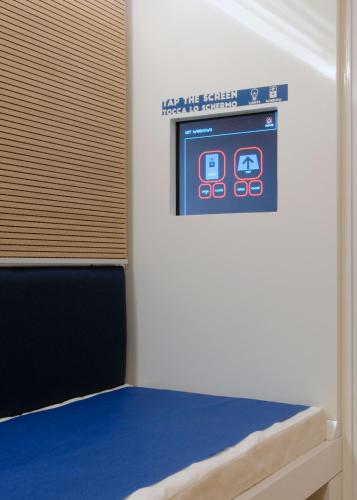  Resting Pods - -ZZZleepandGo MXP Airport in Ferno