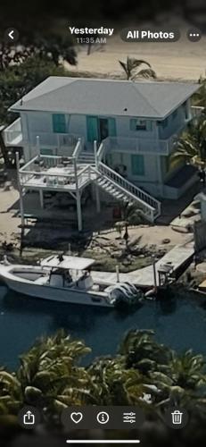 Aqua-holic in Port Royal