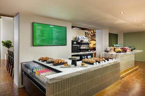 Food and beverages, ROW NYC in New York (NY)