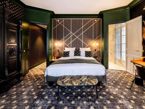 Aigle Noir Hotel Fontainebleau -  MGallery Collection in Fontainebleau
