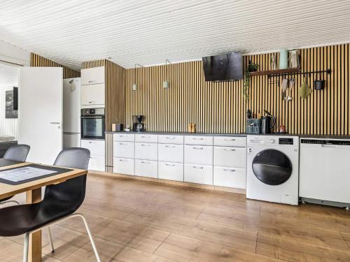 Faciliteiten, 4 star holiday home in Hals in Hals