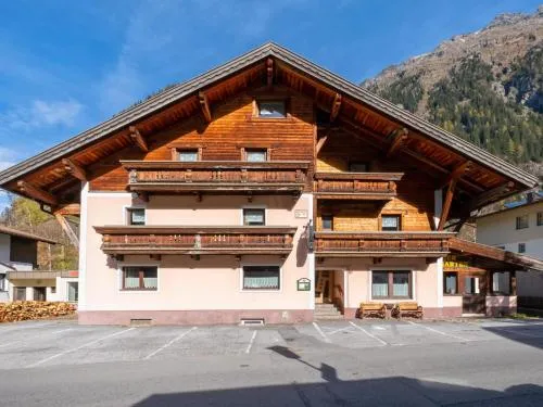 Bergheimat L in Huben, Österreich