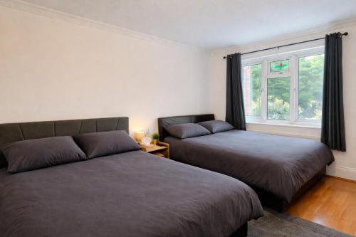 Spacious Rooms 21, Londra