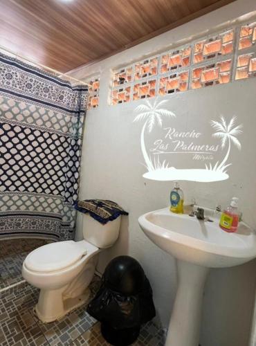 Rancho Las Palmeras, Mizata Beach House, Surf City in Acachapa